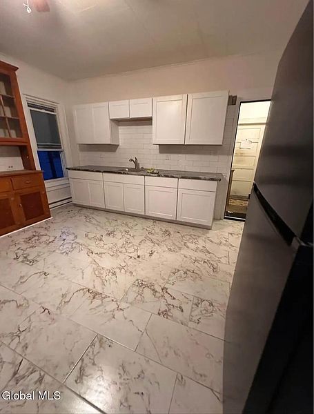2nd image of 28 Pulaski Street