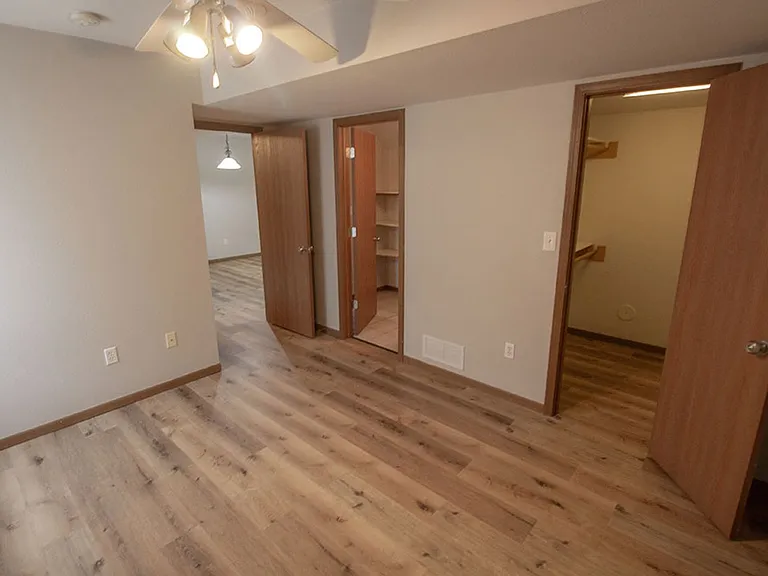 1516-1518 Citadel Dr — Photo 12