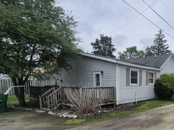 240 S Washington St, Pennville, IN 47369