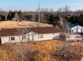 1058 Johnnie Pack Rd, Brandenburg, KY 40108