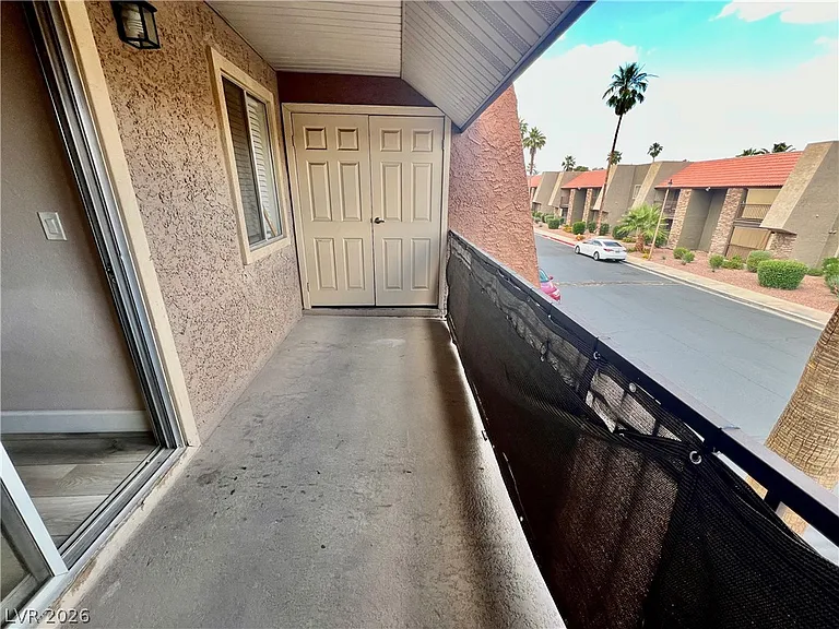 5295 Indian River Dr #310 — Photo 24