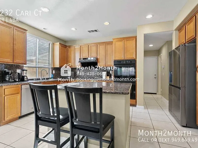 7232 Cari Ct — Photo 10