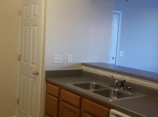 201 Overland Rdg APT 147, Walton, KY 41094