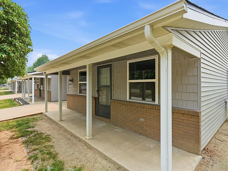 1462 E Kammerer Rd — Photo 19