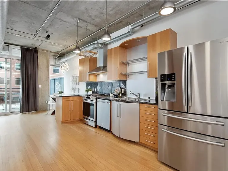 1401 Wewatta St #601 — Photo 4