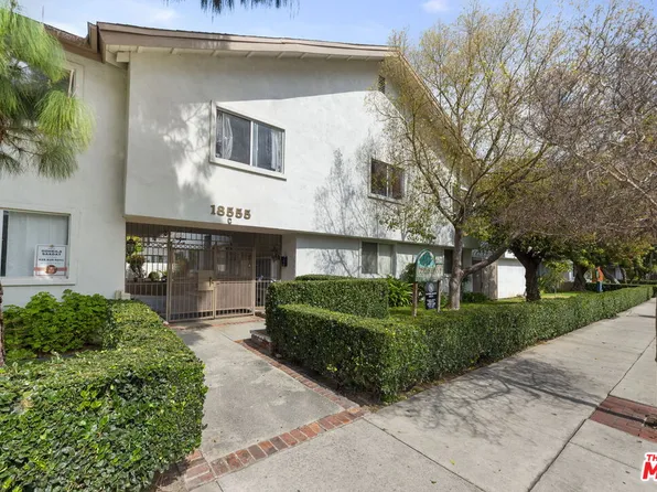 18555 Collins St APT C11, Tarzana, CA 91356