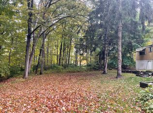 (Undisclosed Address), Guilford, CT 06437