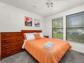 2505 Livingston Ave