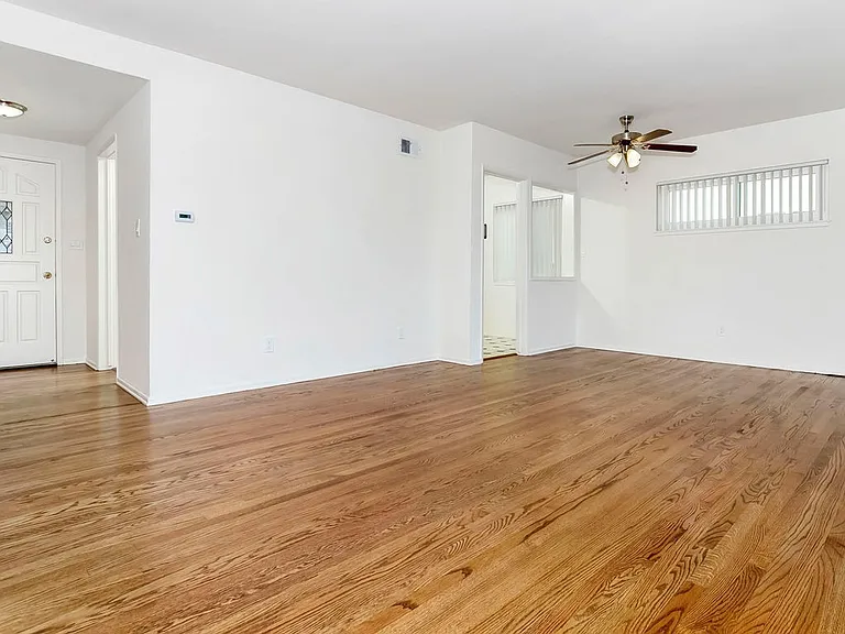 2171 Fairfield St — Photo 2