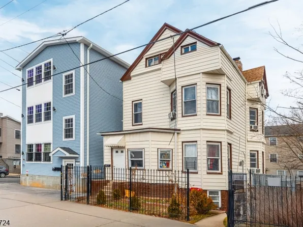 497 7Th Ave, Newark City, NJ 07107