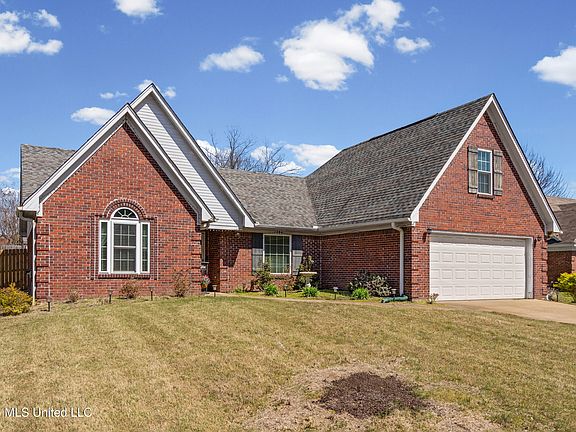 2nd image of 1384 Pendulum Dr