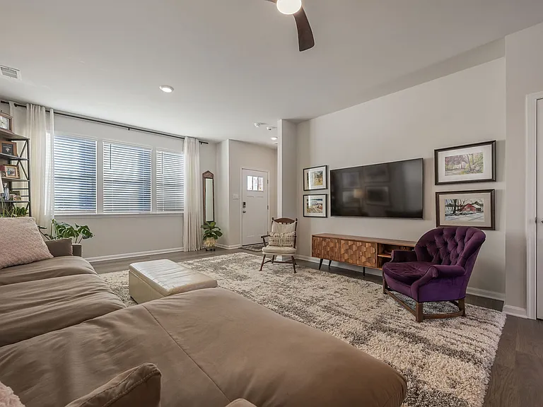 10875 Farmerfield St — Photo 10