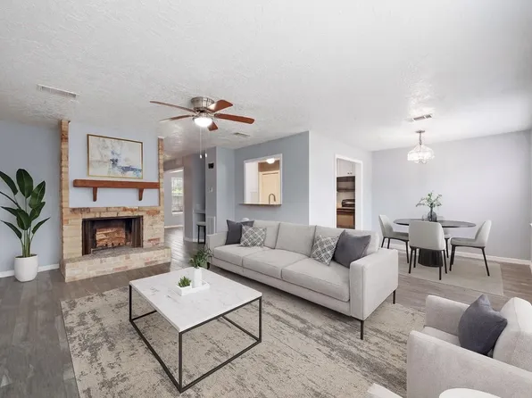 20329 Fieldtree Dr, Humble, TX 77338