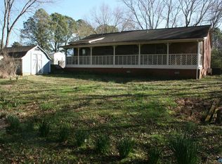 944 Love Branch Rd, Harvest, AL 35749