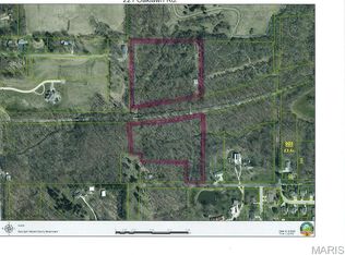 221 Oaklawn Rd, Glen Carbon, IL 62034