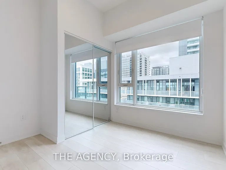 35 Tubman Ave #Penthouse 1115 — Photo 18