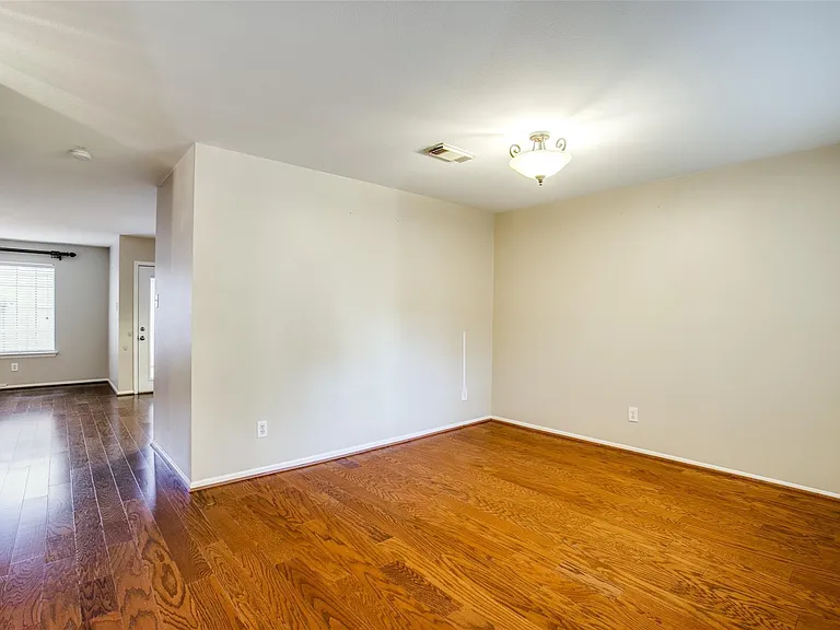 11658 Lakeside Park Dr #313 — Photo 20