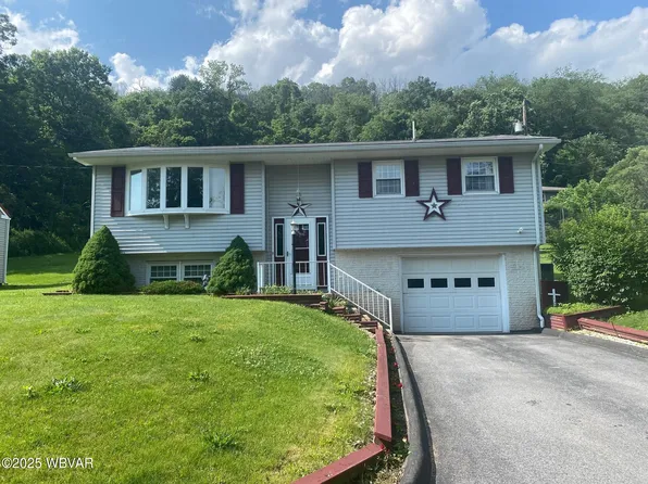 204 E Hillside Dr, Lock Haven, PA 17745