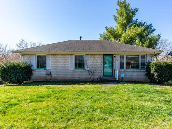 196 E Tiverton Way, Lexington, KY 40517