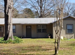 9368 Collinston Rd, Bastrop, LA 71220