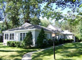 384 Lowell St, Andover, MA 01810