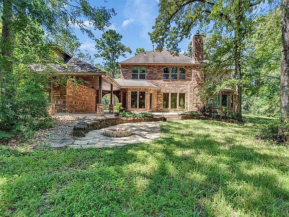 3rd image of 28503 Champions Ridge Rd