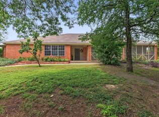 1937 Reynolds Dr, Azle, TX 76020
