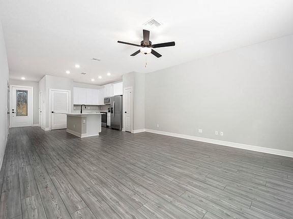 5th image of 5413 Gladness Court