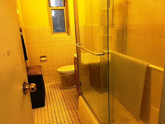 Sold by Keller Williams Realty Landmark | media 53