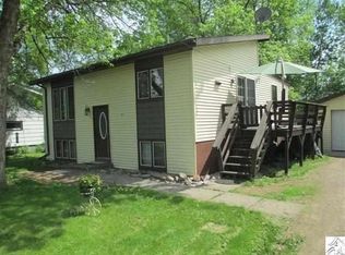 812 4th St, Moose Lake, MN 55767