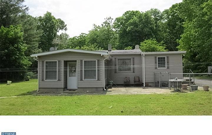 2nd image of 1509 Simms Woods Rd