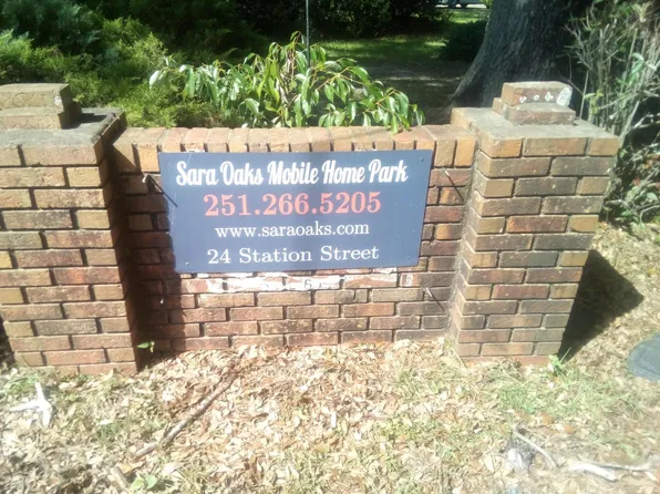24 Station St, Saraland, AL 36571