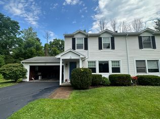 23 Roxwell Ct, Fairport, NY 14450