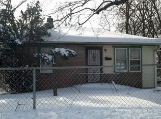 447 Parkway Dr, Battle Creek, MI 49037