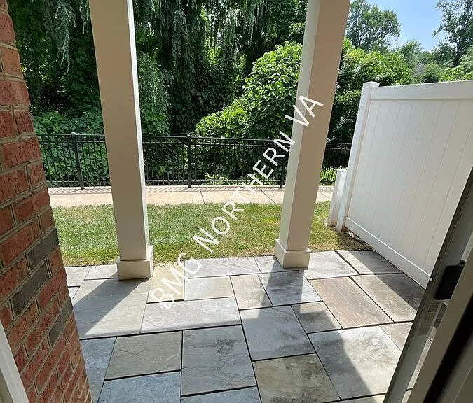 10679 Yorktown Ct — Photo 39