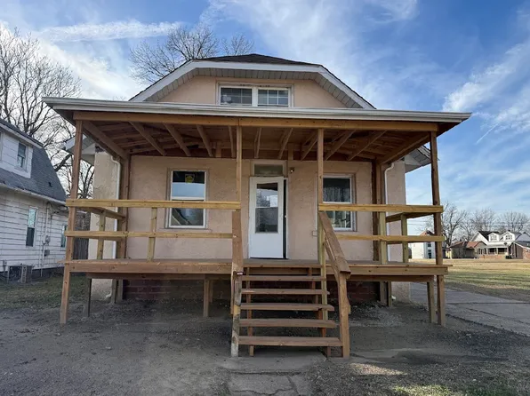 1638 4th St, Madison, IL 62060