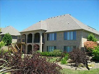 4th image of 4878 Benthaven Dr E