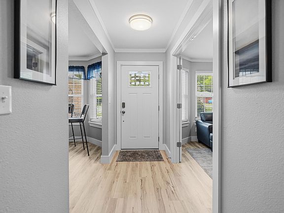 4th image of 4441 Southminster Cir