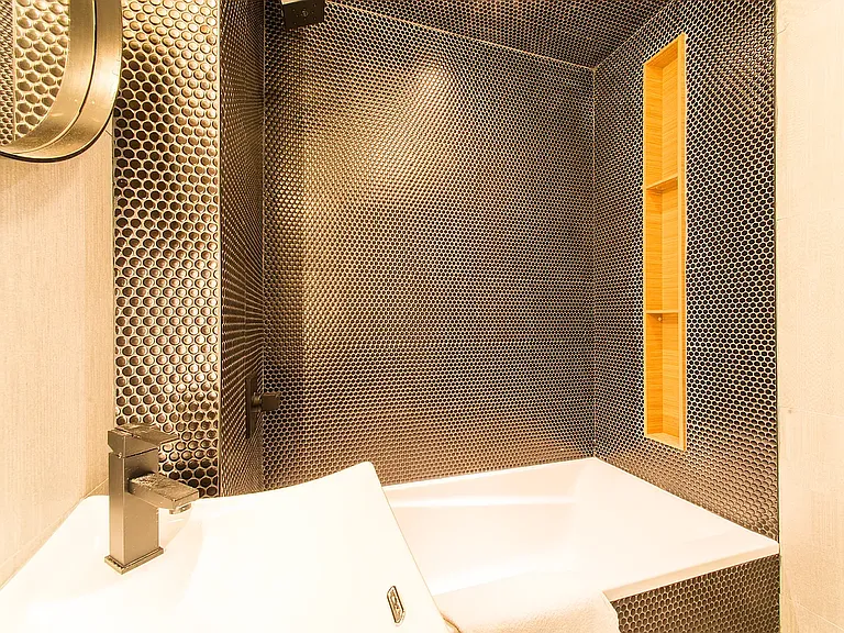 832 Lexington Ave #4A — Photo 10