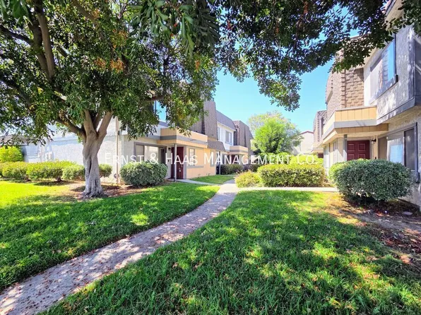 11733 207th St, Lakewood, CA 90715