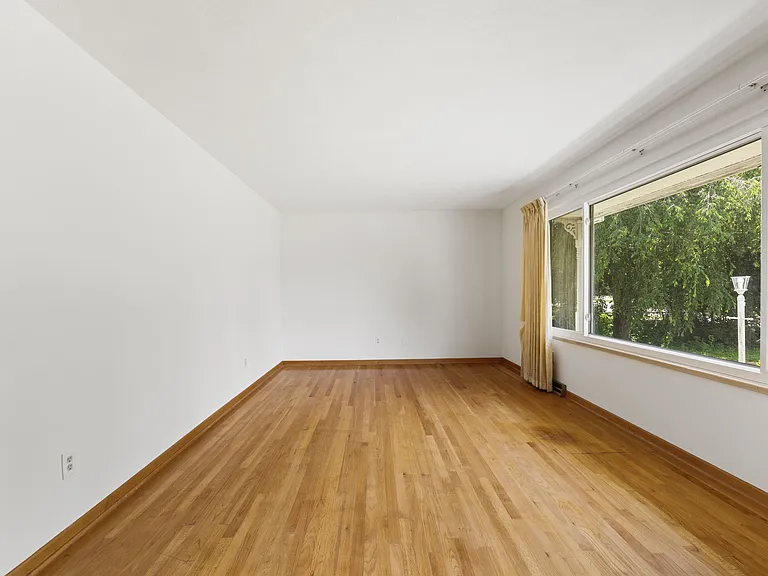 342 Buena Vista Dr — Photo 11