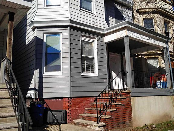 3rd image of 253 N 19th St