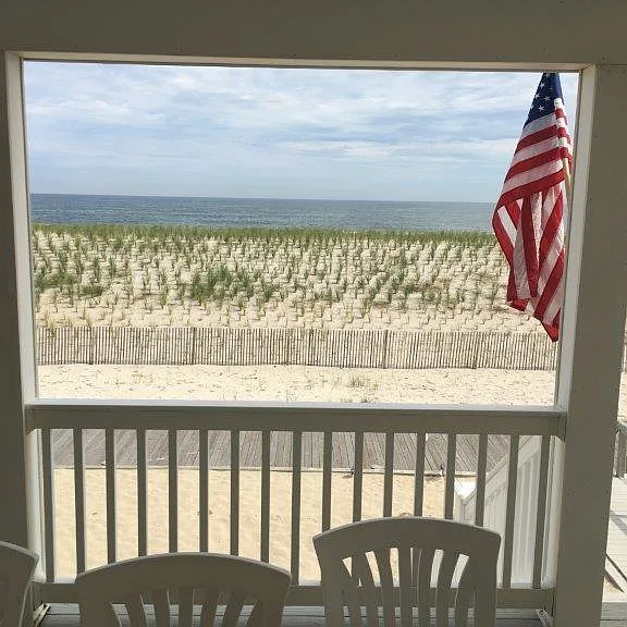 1904 Oceanfront #1 — Photo 9