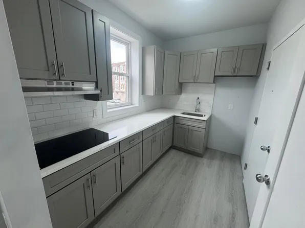 302 Harrison Ave Floor 3, Harrison, NJ 07029