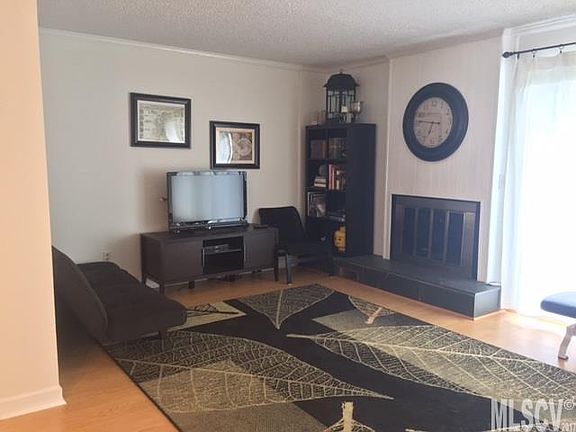 4th image of 4340 N Center St Unit 605