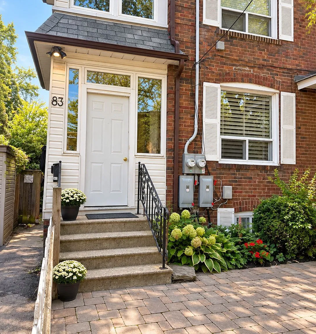 2 bed, $2,300 — Photo 1