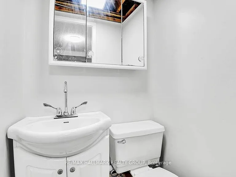 79 Jolliet Ave #B — Photo 13