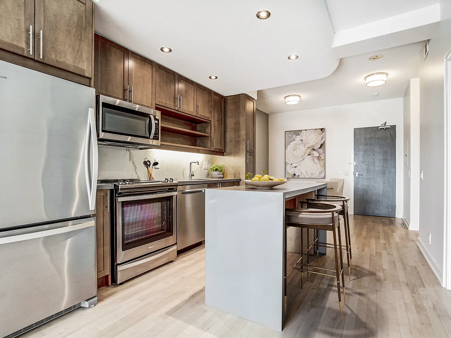 Minto Yorkville — Photo 1