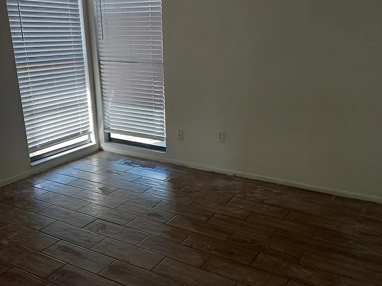 2927 Kelly Ridge Ln — Photo 16
