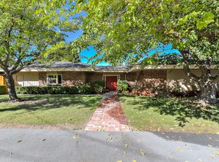 17281 La Rinconada Dr, Los Gatos, CA 95030